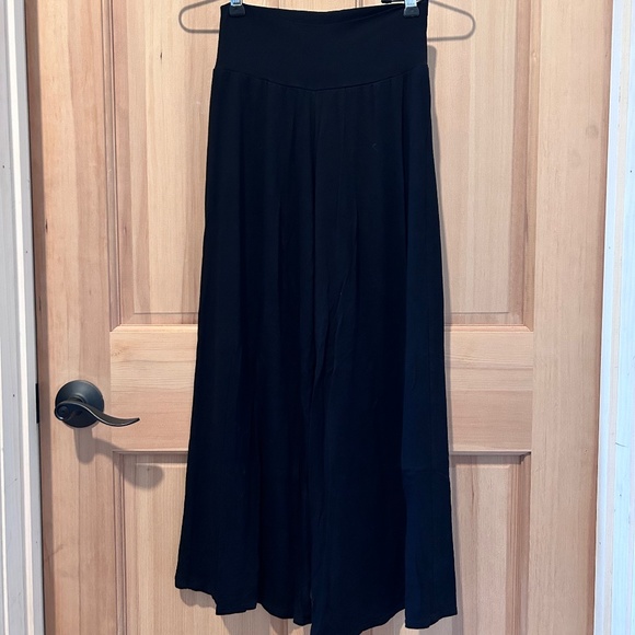 Salaam Pants - Black Gauchos